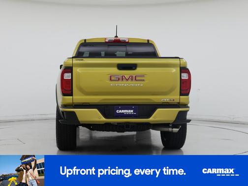 2023 GMC Canyon AT4