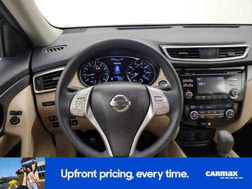 Black 2016 Nissan Rogue SV