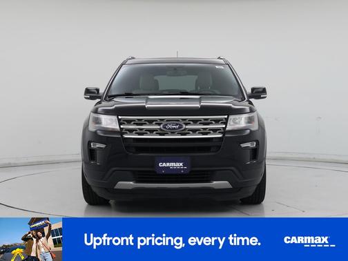 Black 2018 Ford Explorer XLT