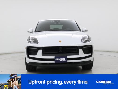 2024 Porsche Macan T