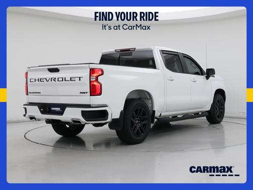 White 2024 Chevrolet Silverado 1500 RST