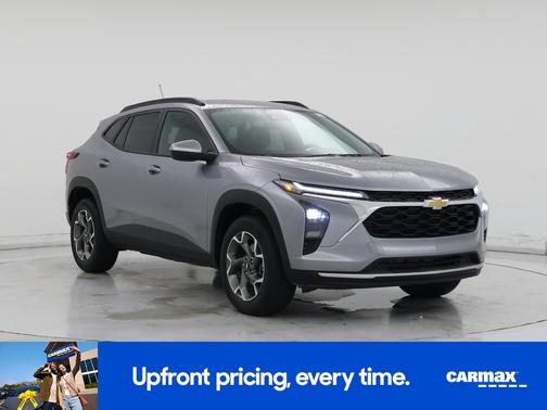 Gray 2025 Chevrolet Trax LT