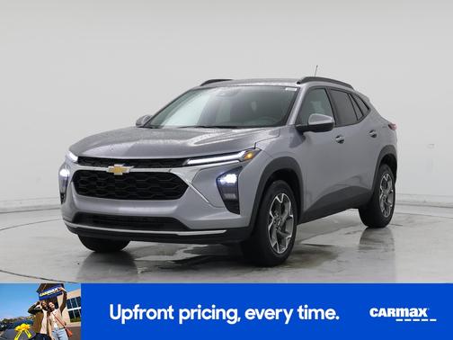 Gray 2025 Chevrolet Trax LT