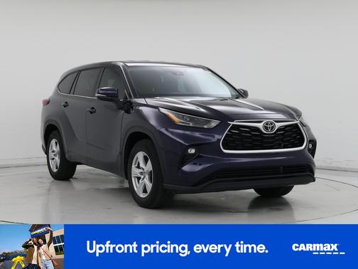 2022 Toyota Highlander LE