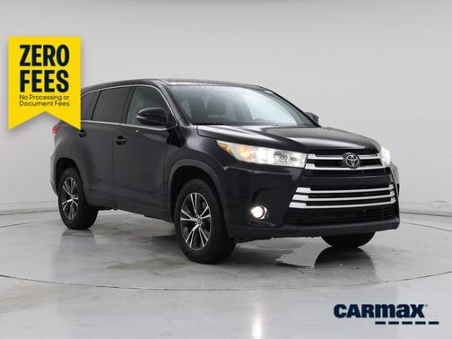Black 2019 Toyota Highlander LE Plus