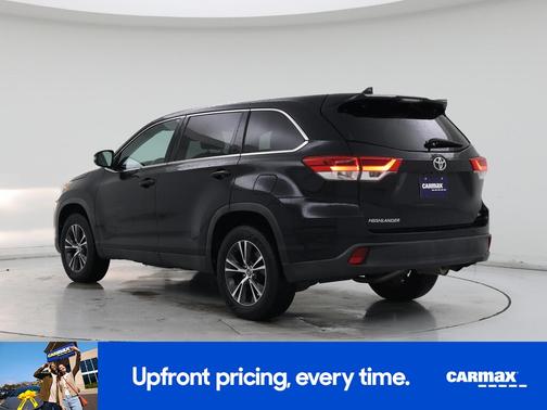 Black 2019 Toyota Highlander LE Plus