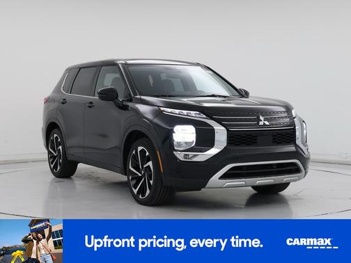 2023 Mitsubishi Outlander SE