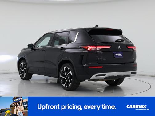 2023 Mitsubishi Outlander SE