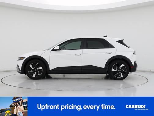 2025 Hyundai IONIQ 5 SE Standard Range