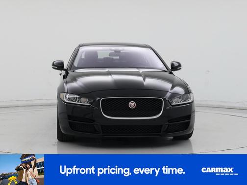 2017 Jaguar XE Prestige