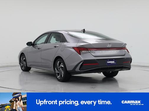 Gray 2025 Hyundai ELANTRA SEL Convenience