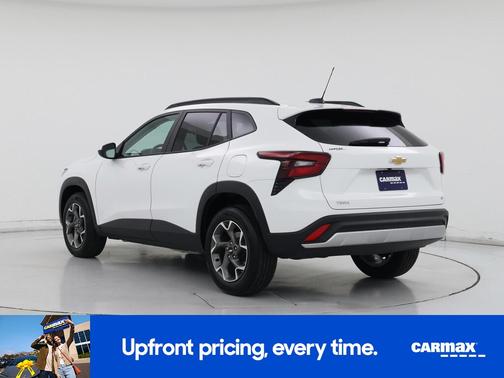 White 2025 Chevrolet Trax LT