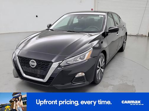 2022 Nissan Altima SV