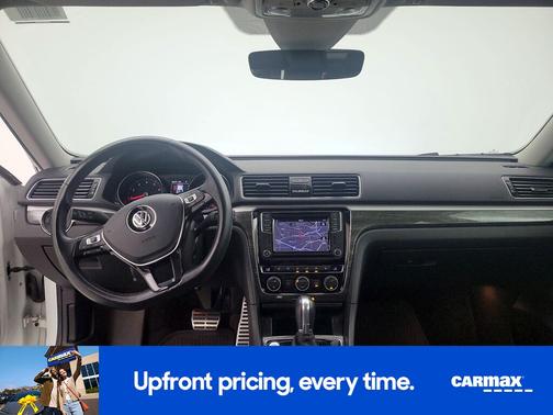 White 2018 Volkswagen Passat SEL Premium