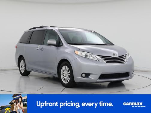 2015 Toyota Sienna XLE