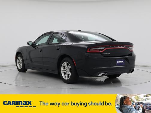 2017 Dodge Charger SE