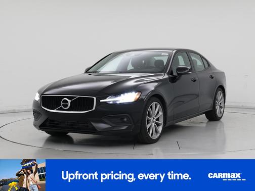 Black 2021 Volvo S60 T5 Momentum