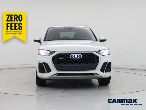 White 2024 Audi Q5 S-Line Premium Plus