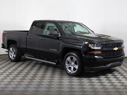 2017 Chevrolet Silverado 1500 Custom