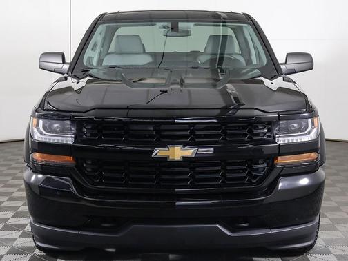 2017 Chevrolet Silverado 1500 Custom