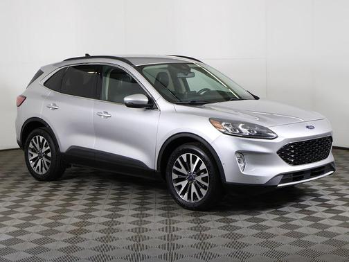 2020 Ford Escape Titanium