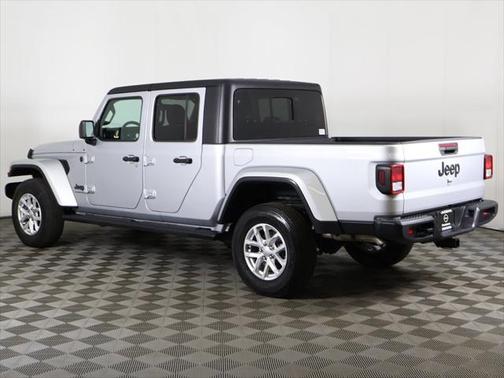 2023 Jeep Gladiator Sport S