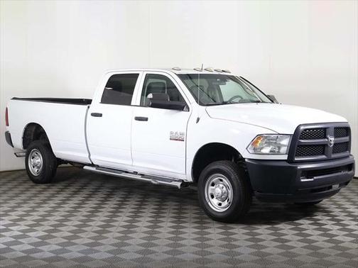 2018 RAM 2500 Tradesman Crew Cab 4x4 8' Box