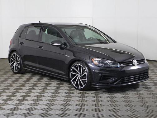 2018 Volkswagen Golf R 2.0T DSG