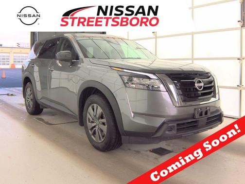 2024 Nissan Pathfinder S 4WD
