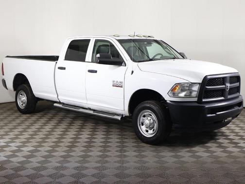 2018 RAM 2500 Tradesman Crew Cab 4x4 8' Box