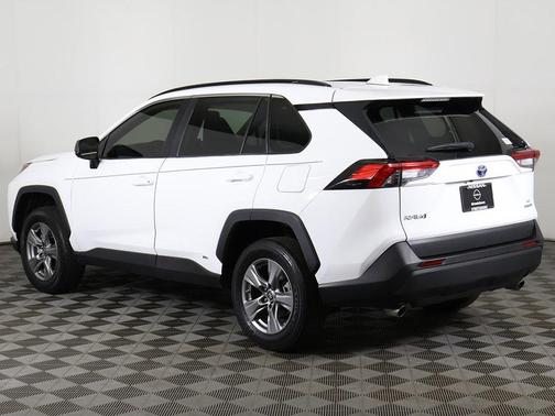 2024 Toyota RAV4 Hybrid LE