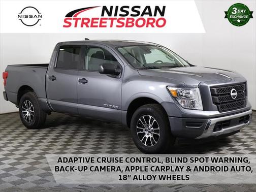 2024 Nissan Titan SV