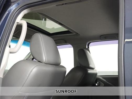 2015 Nissan Frontier SL