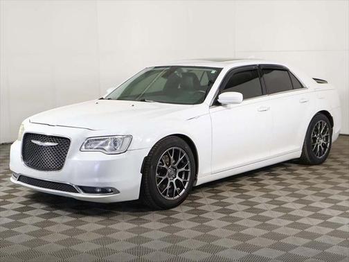 2016 Chrysler 300 S