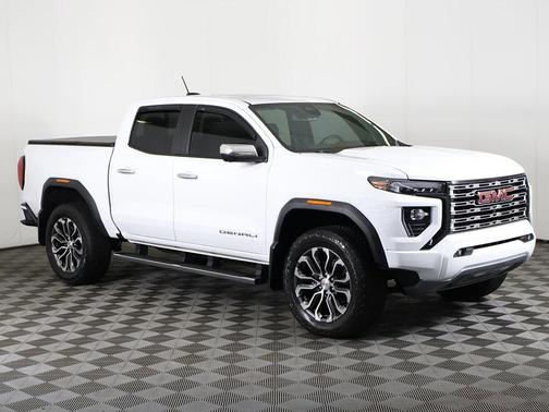 2023 GMC Canyon Denali
