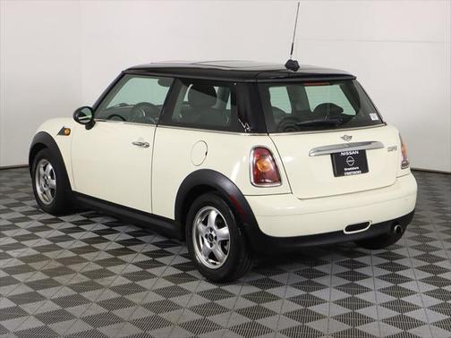 2007 MINI Cooper S Base