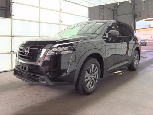 2024 Nissan Pathfinder S 4WD