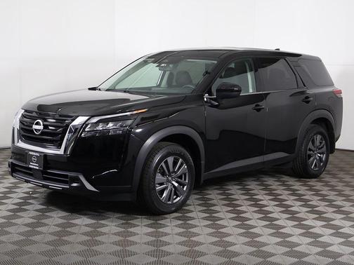 2024 Nissan Pathfinder S 4WD