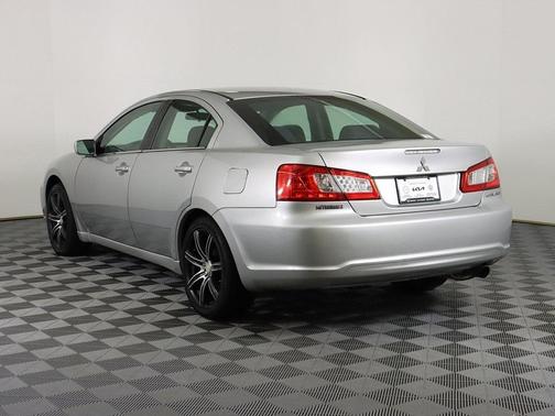 Photo 4 of 35 of 2012 Mitsubishi Galant ES
