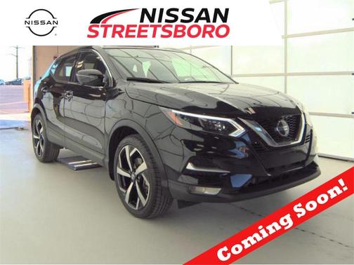 2022 Nissan Rogue Sport SL