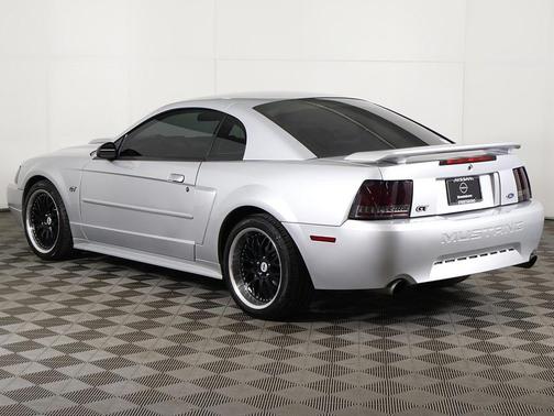 2001 Ford Mustang GT