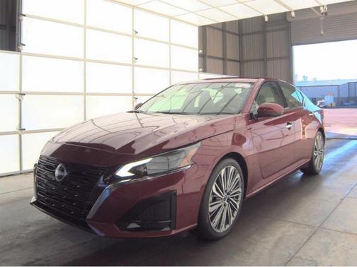 2024 Nissan Altima 2.5 SL