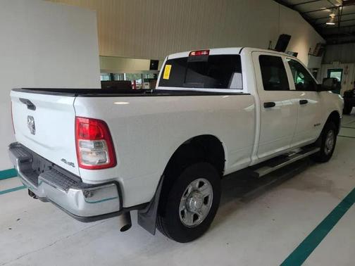 2021 RAM 2500 Tradesman Crew Cab 4x4 6'4' Box