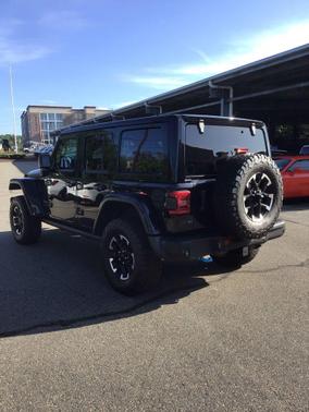 Black Clearcoat 2024 Jeep Wrangler 4xe Rubicon X