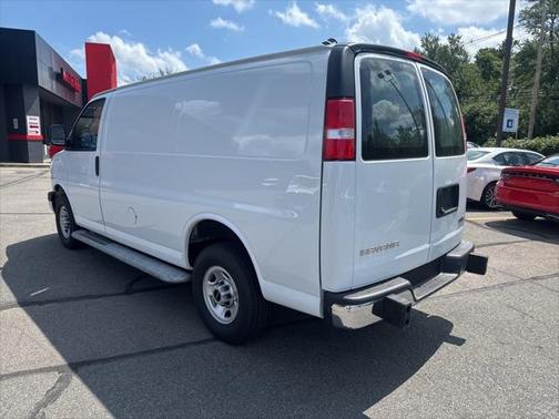 2023 GMC Savana 2500 Work Van