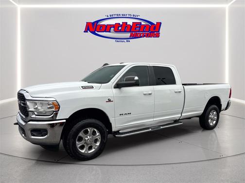2022 RAM 2500 Big Horn Crew Cab 4x4 8' Box