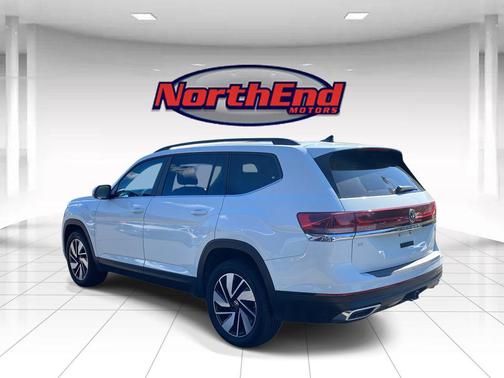 2024 Volkswagen Atlas 2.0T SE w/Technology 4MOTION