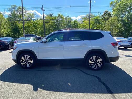 2024 Volkswagen Atlas 2.0T SE w/Technology 4MOTION
