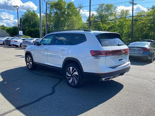 2024 Volkswagen Atlas 2.0T SE w/Technology 4MOTION