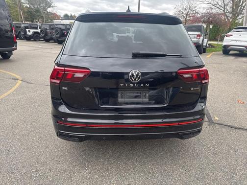 2022 Volkswagen Tiguan 2.0T SE R-Line Black 4MOTION
